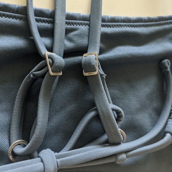 {Abercrombie & Fitch} Brand New Skinny Strap Bikini Top - Picture 10 of 13
